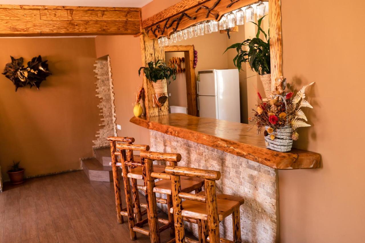 Casa De Vacanta Sadu Esterno foto